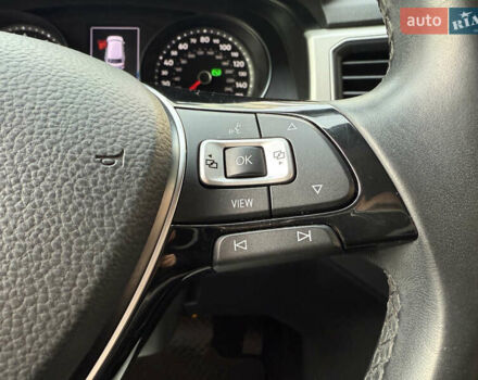 Білий Фольксваген Atlas, об'ємом двигуна 3.6 л та пробігом 78 тис. км за 22555 $, фото 26 на Automoto.ua