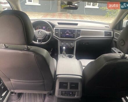 Белый Фольксваген Atlas, объемом двигателя 3.6 л и пробегом 174 тыс. км за 21500 $, фото 18 на Automoto.ua