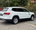 Белый Фольксваген Atlas, объемом двигателя 3.6 л и пробегом 110 тыс. км за 17900 $, фото 5 на Automoto.ua