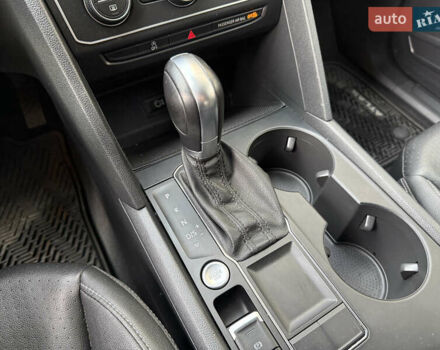 Білий Фольксваген Atlas, об'ємом двигуна 3.6 л та пробігом 78 тис. км за 22555 $, фото 20 на Automoto.ua