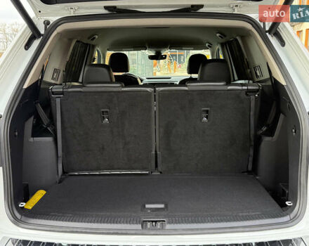 Білий Фольксваген Atlas, об'ємом двигуна 3.6 л та пробігом 78 тис. км за 22555 $, фото 35 на Automoto.ua