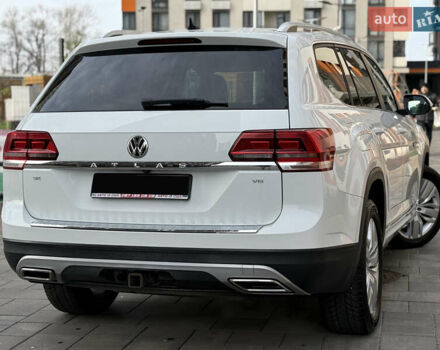 Білий Фольксваген Atlas, об'ємом двигуна 3.6 л та пробігом 78 тис. км за 22555 $, фото 37 на Automoto.ua