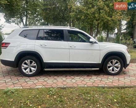 Белый Фольксваген Atlas, объемом двигателя 3.6 л и пробегом 174 тыс. км за 21500 $, фото 7 на Automoto.ua