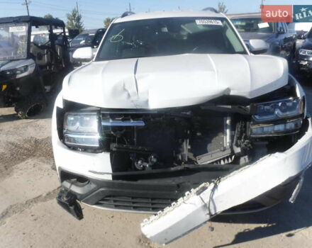 Білий Фольксваген Atlas, об'ємом двигуна 3.6 л та пробігом 173 тис. км за 12500 $, фото 41 на Automoto.ua