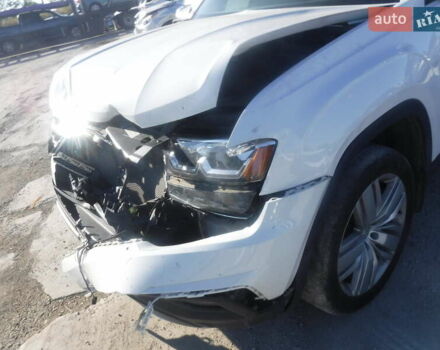 Білий Фольксваген Atlas, об'ємом двигуна 3.6 л та пробігом 173 тис. км за 12500 $, фото 47 на Automoto.ua