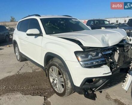 Білий Фольксваген Atlas, об'ємом двигуна 3.6 л та пробігом 173 тис. км за 12500 $, фото 17 на Automoto.ua