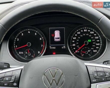 Білий Фольксваген Atlas, об'ємом двигуна 3.6 л та пробігом 131 тис. км за 27500 $, фото 16 на Automoto.ua