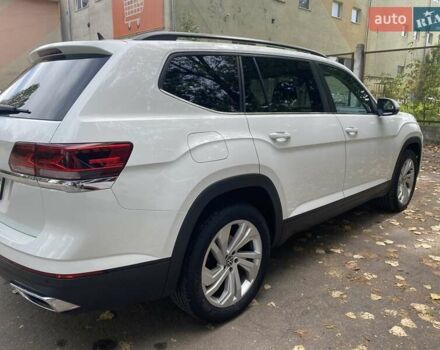 Белый Фольксваген Atlas, объемом двигателя 3.6 л и пробегом 36 тыс. км за 27000 $, фото 3 на Automoto.ua