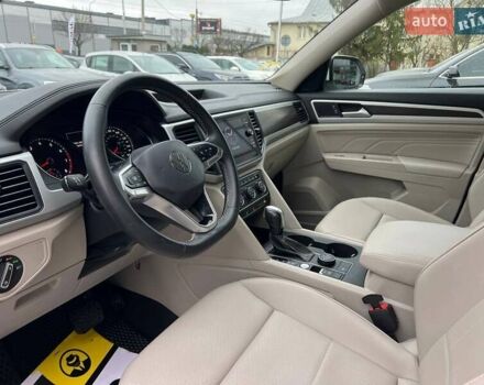 Білий Фольксваген Atlas, об'ємом двигуна 3.6 л та пробігом 131 тис. км за 27500 $, фото 9 на Automoto.ua