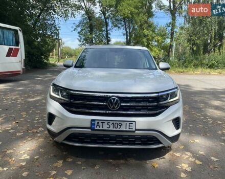 Белый Фольксваген Atlas, объемом двигателя 3.6 л и пробегом 36 тыс. км за 27000 $, фото 4 на Automoto.ua