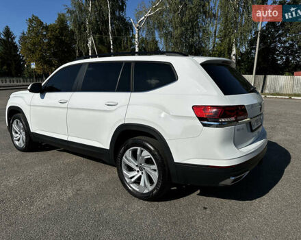 Белый Фольксваген Atlas, объемом двигателя 3.6 л и пробегом 70 тыс. км за 27500 $, фото 12 на Automoto.ua