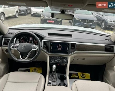 Білий Фольксваген Atlas, об'ємом двигуна 3.6 л та пробігом 131 тис. км за 27500 $, фото 10 на Automoto.ua