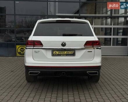Білий Фольксваген Atlas, об'ємом двигуна 3.6 л та пробігом 131 тис. км за 27500 $, фото 5 на Automoto.ua