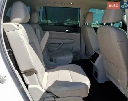 Белый Фольксваген Atlas, объемом двигателя 3.6 л и пробегом 97 тыс. км за 6100 $, фото 10 на Automoto.ua