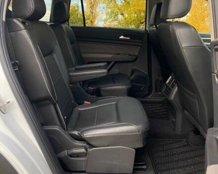 Белый Фольксваген Atlas, объемом двигателя 3.6 л и пробегом 105 тыс. км за 30999 $, фото 30 на Automoto.ua