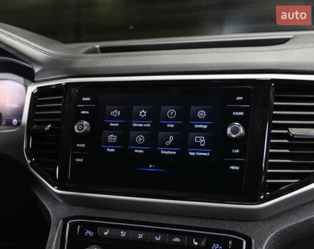 Белый Фольксваген Atlas, объемом двигателя 3.6 л и пробегом 101 тыс. км за 26700 $, фото 15 на Automoto.ua