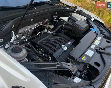 Белый Фольксваген Atlas, объемом двигателя 3.6 л и пробегом 105 тыс. км за 30999 $, фото 37 на Automoto.ua