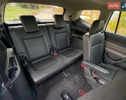 Белый Фольксваген Atlas, объемом двигателя 3.6 л и пробегом 105 тыс. км за 30999 $, фото 31 на Automoto.ua