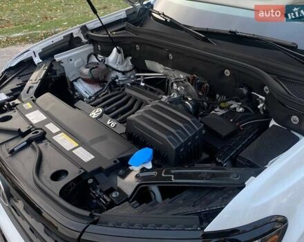 Белый Фольксваген Atlas, объемом двигателя 3.6 л и пробегом 105 тыс. км за 30999 $, фото 36 на Automoto.ua