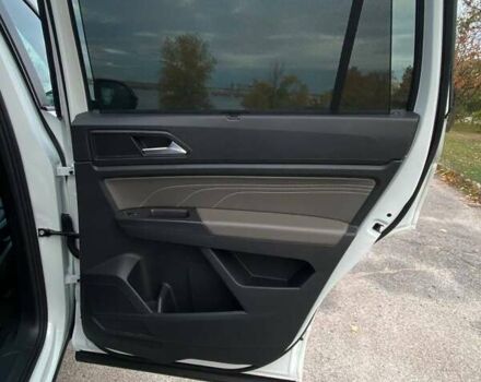 Белый Фольксваген Atlas, объемом двигателя 3.6 л и пробегом 105 тыс. км за 30999 $, фото 35 на Automoto.ua