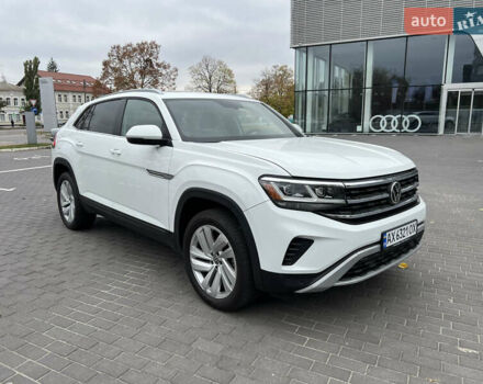 Белый Фольксваген Atlas, объемом двигателя 3.6 л и пробегом 50 тыс. км за 29000 $, фото 3 на Automoto.ua