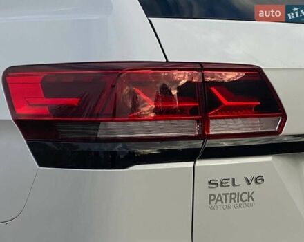 Белый Фольксваген Atlas, объемом двигателя 3.6 л и пробегом 105 тыс. км за 30999 $, фото 11 на Automoto.ua