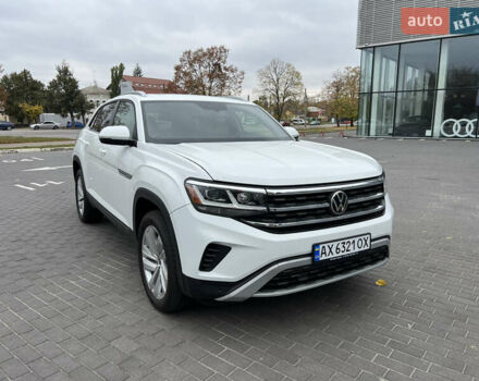 Белый Фольксваген Atlas, объемом двигателя 3.6 л и пробегом 50 тыс. км за 29000 $, фото 4 на Automoto.ua