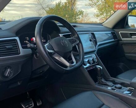 Белый Фольксваген Atlas, объемом двигателя 3.6 л и пробегом 105 тыс. км за 30999 $, фото 21 на Automoto.ua