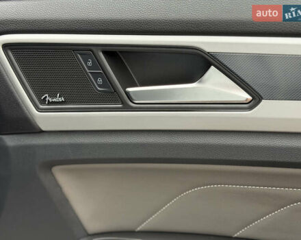 Білий Фольксваген Atlas, об'ємом двигуна 3.6 л та пробігом 61 тис. км за 33700 $, фото 19 на Automoto.ua