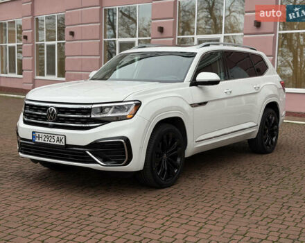 Білий Фольксваген Atlas, об'ємом двигуна 3.6 л та пробігом 61 тис. км за 33700 $, фото 11 на Automoto.ua