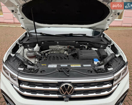 Білий Фольксваген Atlas, об'ємом двигуна 3.6 л та пробігом 61 тис. км за 33700 $, фото 26 на Automoto.ua