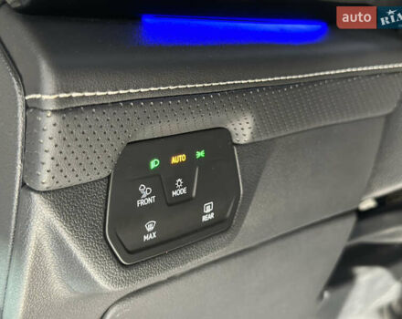 Белый Фольксваген Atlas, объемом двигателя 2 л и пробегом 12 тыс. км за 45500 $, фото 40 на Automoto.ua