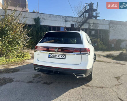 Фольксваген Atlas 2024 в Кропивницком (Кировограде) на Automoto.ua Белый Фольксваген Atlas, объемом двигателя 2 л и пробегом 40 тыс. км за 47500 $, фото 4 на Automoto.ua