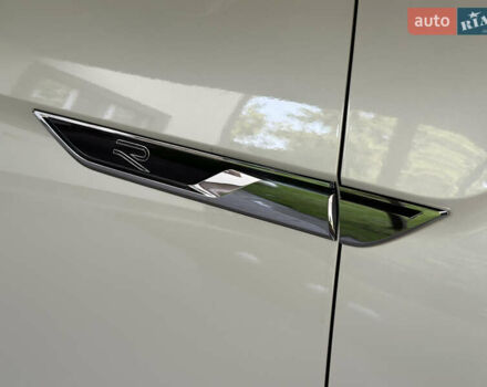 Белый Фольксваген Atlas, объемом двигателя 2 л и пробегом 12 тыс. км за 45500 $, фото 47 на Automoto.ua