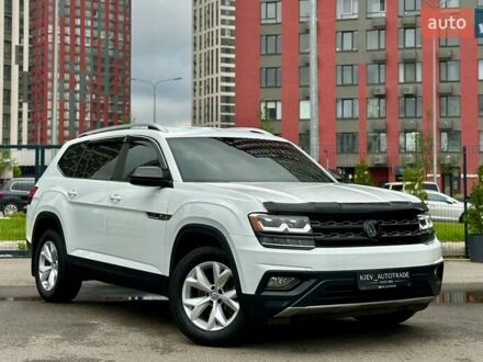 Фольксваген Atlas 2017 в Киеве на Automoto.ua Белый Фольксваген Atlas, объемом двигателя 3.6 л и пробегом 188 тыс. км за 18950 $, фото 1 на Automoto.ua
