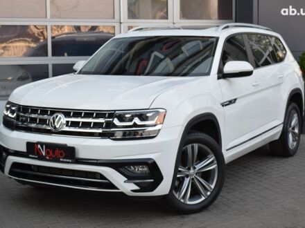 Фольксваген Atlas 2018 в Одессе на Automoto.ua Белый Фольксваген Atlas, объемом двигателя 3.6 л и пробегом 99 тыс. км за 27900 $, фото 1 на Automoto.ua