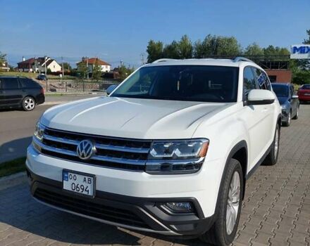 Білий Фольксваген Atlas, об'ємом двигуна 3.6 л та пробігом 109 тис. км за 26800 $, фото 1 на Automoto.ua