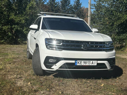 Фольксваген Atlas 2019 в Днепре (Днепропетровске) на Automoto.ua Белый Фольксваген Atlas, объемом двигателя 3.6 л и пробегом 95 тыс. км за 26000 $, фото 1 на Automoto.ua