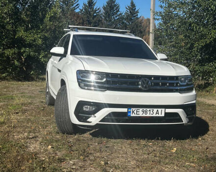 Фольксваген Atlas 2019 в Днепре (Днепропетровске) на Automoto.ua Белый Фольксваген Atlas, объемом двигателя 3.6 л и пробегом 95 тыс. км за 26000 $, фото 1 на Automoto.ua