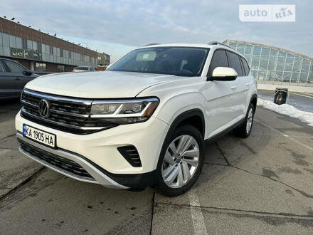 Фольксваген Atlas 2021 в Киеве на Automoto.ua Белый Фольксваген Atlas, объемом двигателя 3.6 л и пробегом 15 тыс. км за 40500 $, фото 1 на Automoto.ua