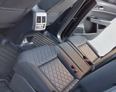 Чорний Фольксваген Atlas, об'ємом двигуна 3.6 л та пробігом 122 тис. км за 16500 $, фото 16 на Automoto.ua