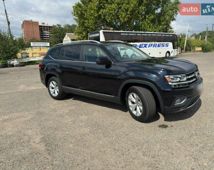 Черный Фольксваген Atlas, объемом двигателя 3.6 л и пробегом 120 тыс. км за 26500 $, фото 2 на Automoto.ua