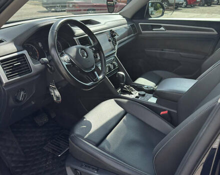 Черный Фольксваген Atlas, объемом двигателя 3.6 л и пробегом 120 тыс. км за 26500 $, фото 6 на Automoto.ua