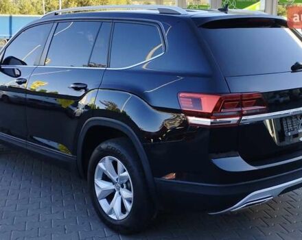 Чорний Фольксваген Atlas, об'ємом двигуна 3.6 л та пробігом 122 тис. км за 16500 $, фото 5 на Automoto.ua