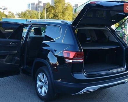 Чорний Фольксваген Atlas, об'ємом двигуна 3.6 л та пробігом 122 тис. км за 16500 $, фото 12 на Automoto.ua