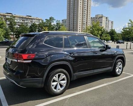 Чорний Фольксваген Atlas, об'ємом двигуна 2 л та пробігом 72 тис. км за 17800 $, фото 7 на Automoto.ua