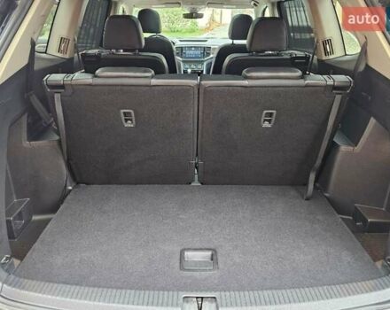 Черный Фольксваген Atlas, объемом двигателя 3.6 л и пробегом 90 тыс. км за 25500 $, фото 22 на Automoto.ua