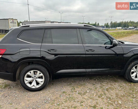 Черный Фольксваген Atlas, объемом двигателя 3.6 л и пробегом 68 тыс. км за 27500 $, фото 1 на Automoto.ua