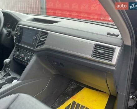 Черный Фольксваген Atlas, объемом двигателя 2 л и пробегом 161 тыс. км за 20800 $, фото 54 на Automoto.ua