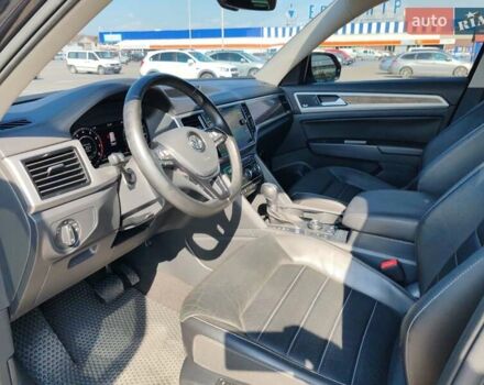 Фольксваген Atlas 2018 в Черновцах на Automoto.ua Черный Фольксваген Atlas, объемом двигателя 3.6 л и пробегом 160 тыс. км за 28500 $, фото 7 на Automoto.ua